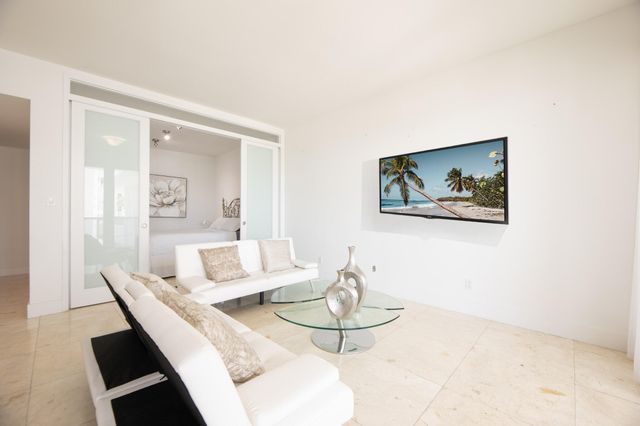 100 Lincoln Road PH14, Miami Beach, FL 33139