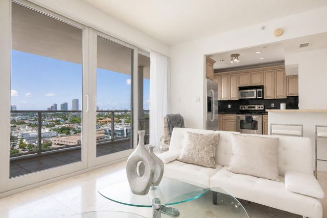 100 Lincoln Road PH14, Miami Beach, FL 33139