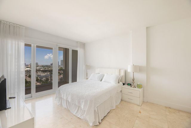 100 Lincoln Road PH14, Miami Beach, FL 33139