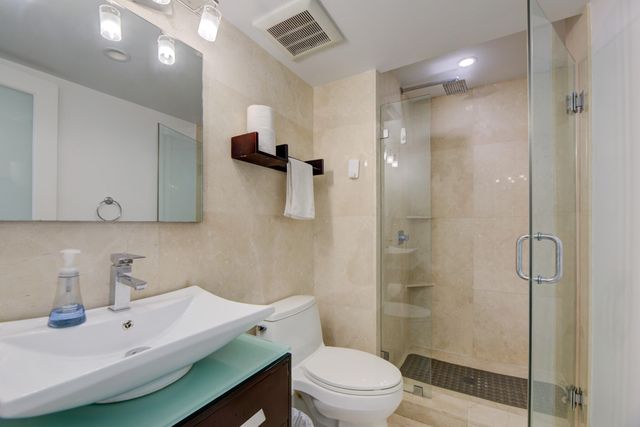 100 Lincoln Road PH14, Miami Beach, FL 33139