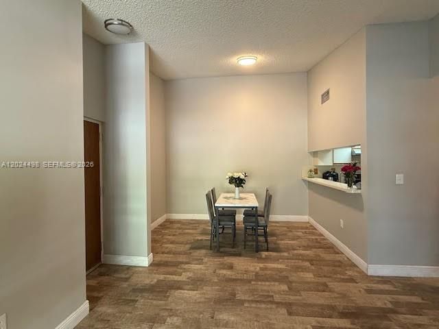 8911 SW 123rd Court 203, Miami, FL 33186