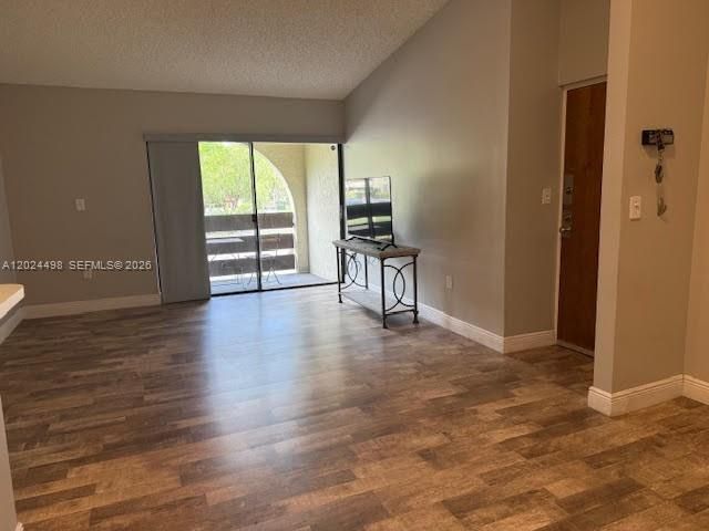 8911 SW 123rd Court 203, Miami, FL 33186
