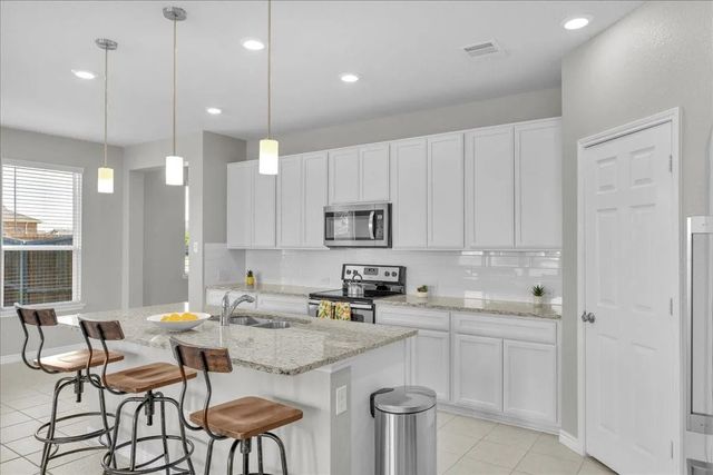 2600 Wheeler Avenue, Aubrey, TX 76227