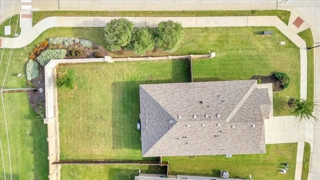 2600 Wheeler Avenue, Aubrey, TX 76227