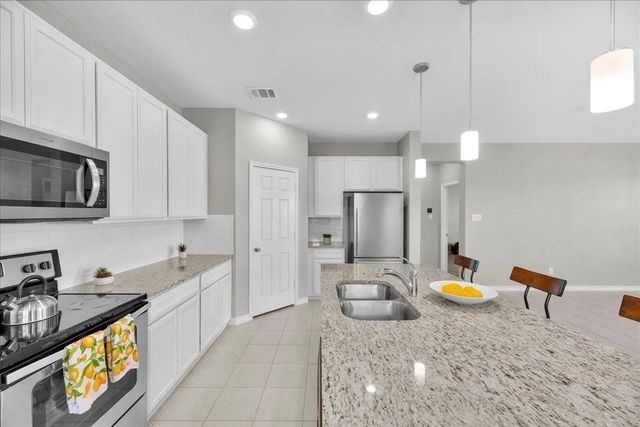 2600 Wheeler Avenue, Aubrey, TX 76227