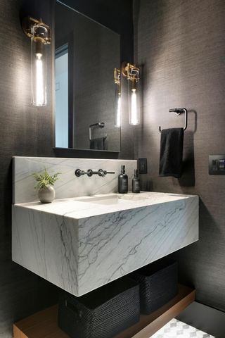 5283 Frost Point Circle SE, Prior Lake, MN 55372