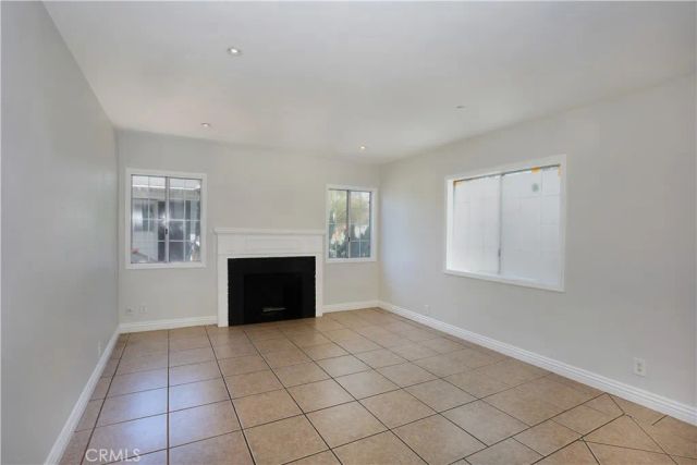 812 N Louise, Santa Ana, CA 92703