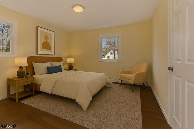 18 Byram Bay Rd, Hopatcong Boro, NJ 07843