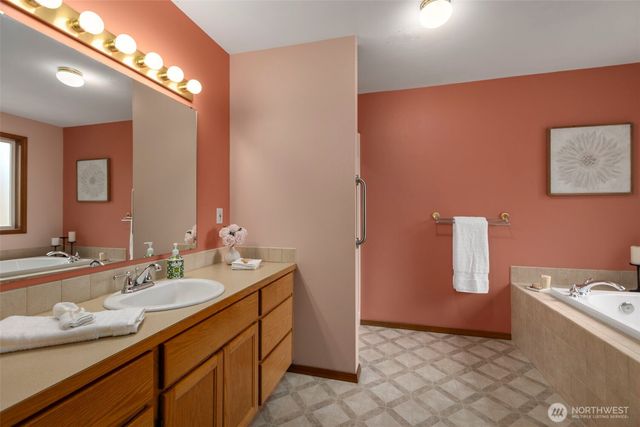 1114 138th Street NW, Gig Harbor, WA 98332