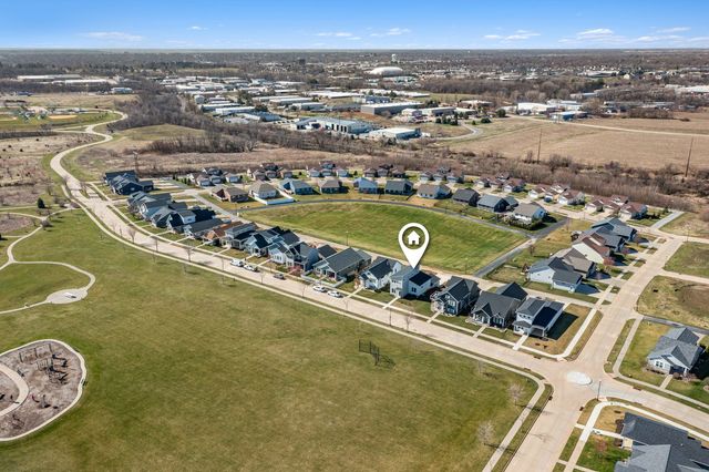 6136 Mississippi Avenue, Davenport, IA 52807