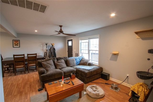 406 S Dixieland Road, Rogers, AR 72758