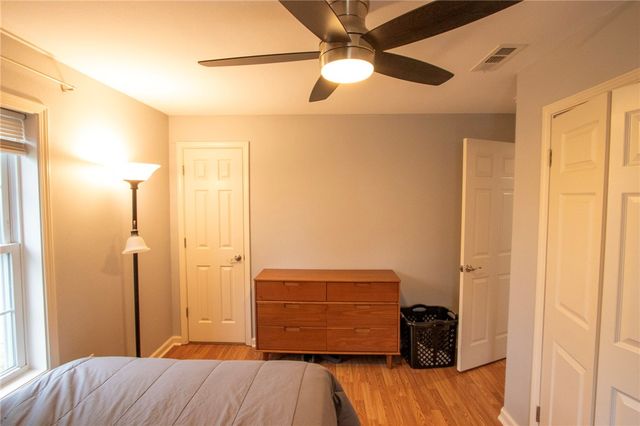 406 S Dixieland Road, Rogers, AR 72758