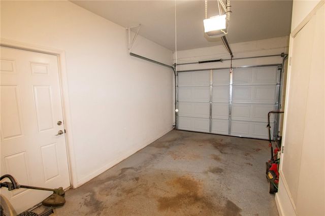 406 S Dixieland Road, Rogers, AR 72758