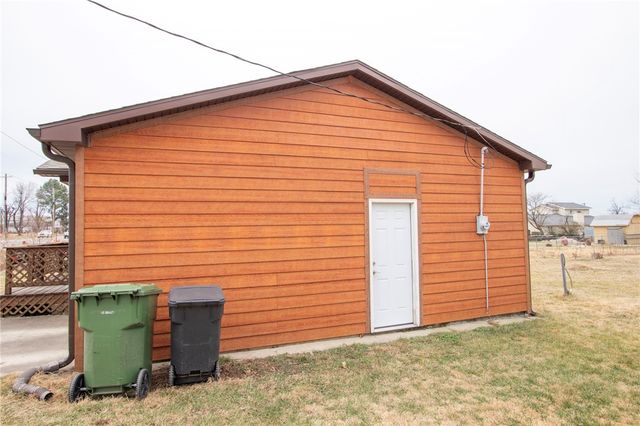 406 S Dixieland Road, Rogers, AR 72758