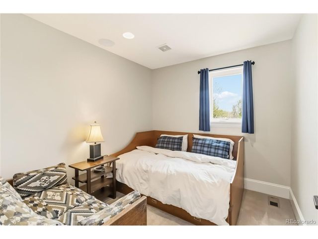 1901 S Logan St, Denver, CO 80210