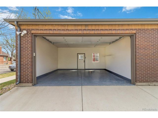 1901 S Logan St, Denver, CO 80210