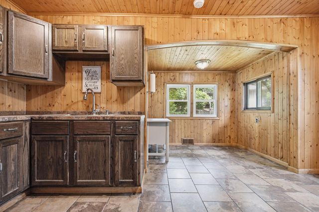 402 Stewart Road, Willernie, MN 55090