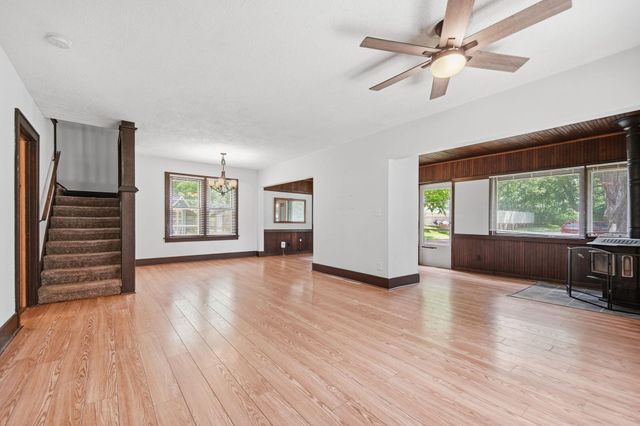 402 Stewart Road, Willernie, MN 55090