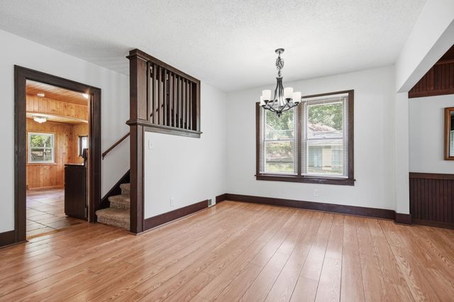 402 Stewart Road, Willernie, MN 55090