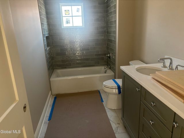 104 Regent Street, Saratoga Springs, NY 12866