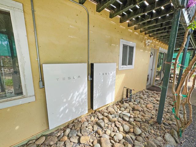 16281 Hillaire Rd, Rough And Ready, CA 95975