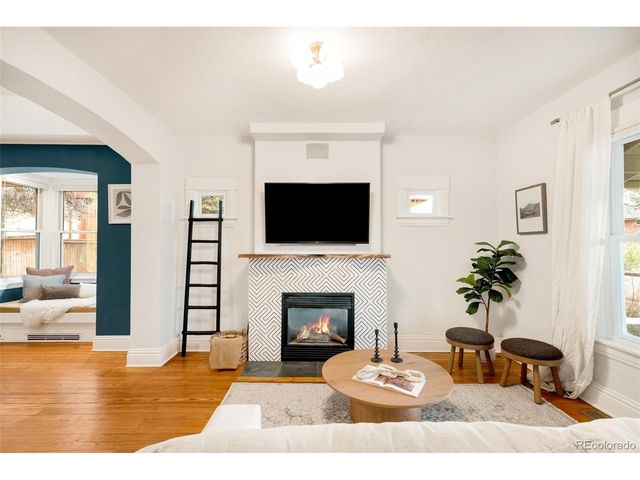 3740 Stuart St, Denver, CO 80212