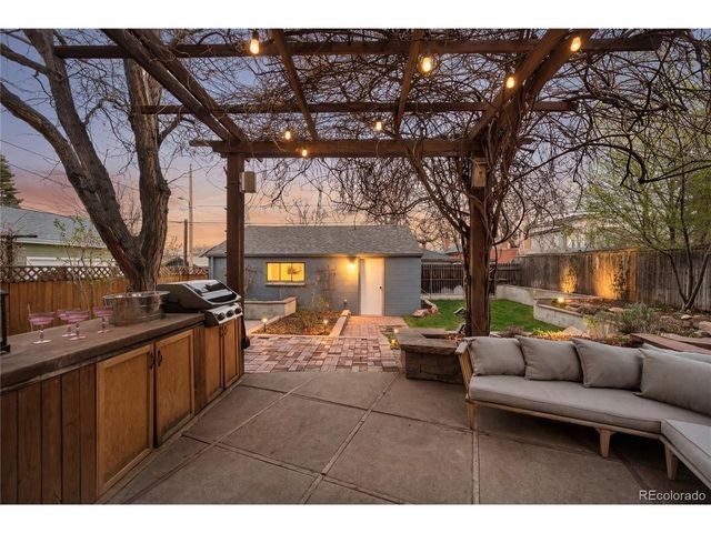 3740 Stuart St, Denver, CO 80212