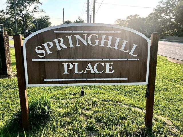 6527 Old Shell Road 18, Mobile, AL 36608