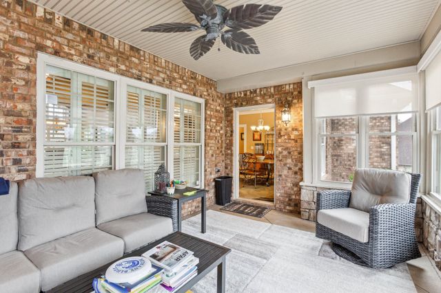 1549 Stokley Ln, Old Hickory, TN 37138