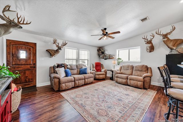 1496 Logans Way, Blanco, TX 78606