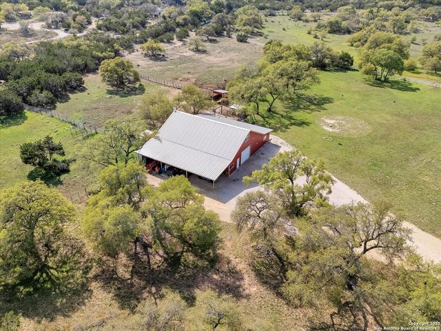 1496 Logans Way, Blanco, TX 78606
