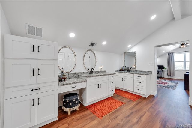 1496 Logans Way, Blanco, TX 78606