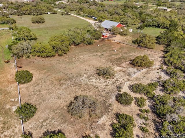 1496 Logans Way, Blanco, TX 78606