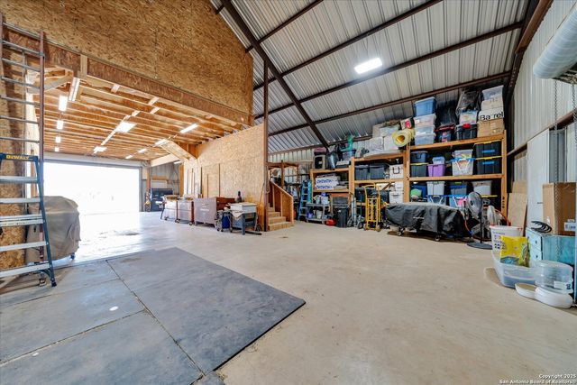 1496 Logans Way, Blanco, TX 78606