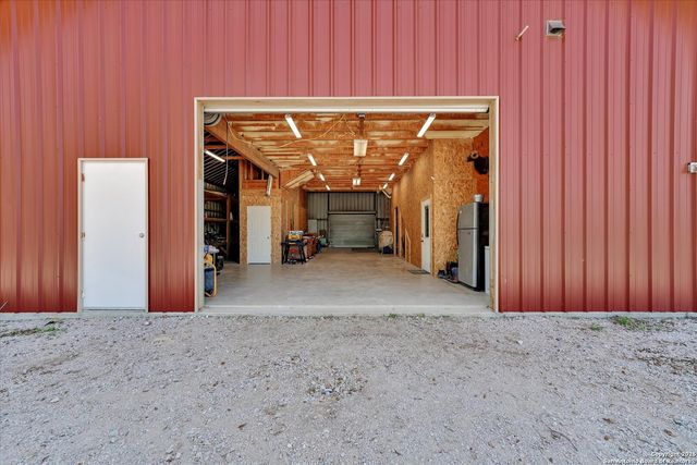 1496 Logans Way, Blanco, TX 78606