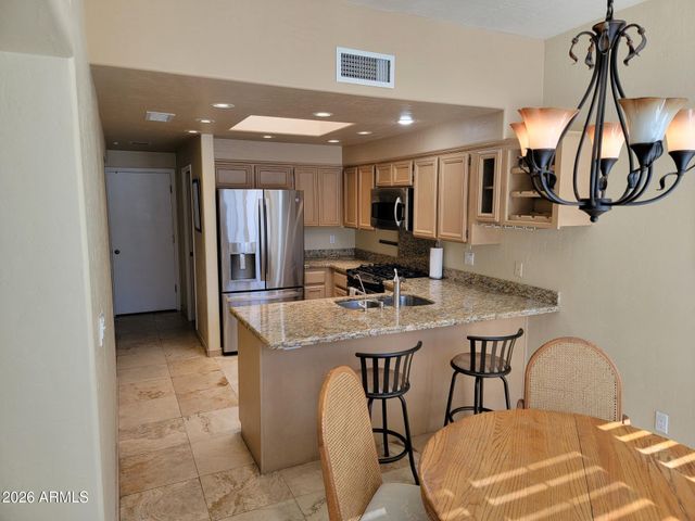 6353 N 19TH Street, Phoenix, AZ 85016