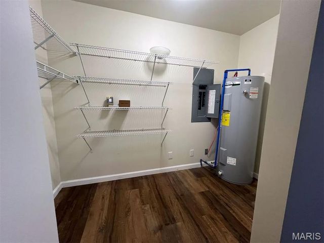 26231 Highway H, Eolia, MO 63344