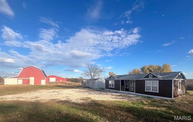 26231 Highway H, Eolia, MO 63344