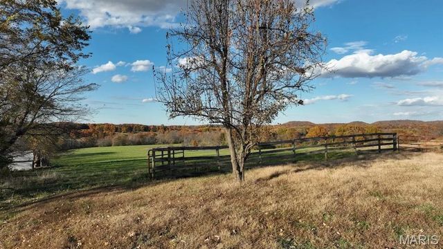 26231 Highway H, Eolia, MO 63344