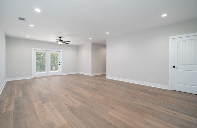 113 Summit View Lane, Ellijay, GA 30540