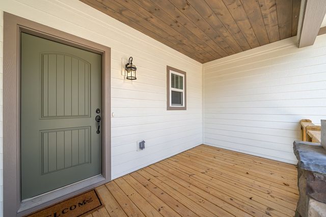 113 Summit View Lane, Ellijay, GA 30540