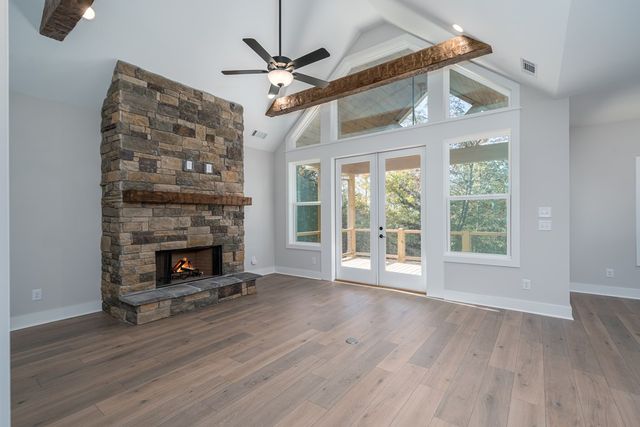113 Summit View Lane, Ellijay, GA 30540