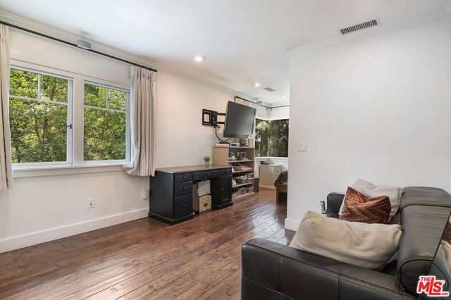 9530 Moonridge Terrace Place, Los Angeles, CA 90210