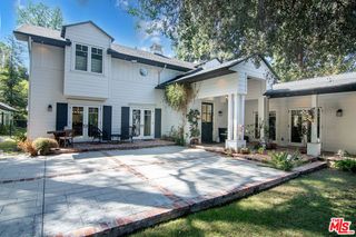 9530 Moonridge Terrace Place, Los Angeles, CA 90210