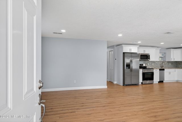 8243 LANETTE Street, Jacksonville, FL 32220