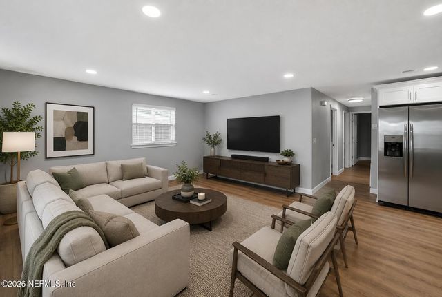 8243 LANETTE Street, Jacksonville, FL 32220