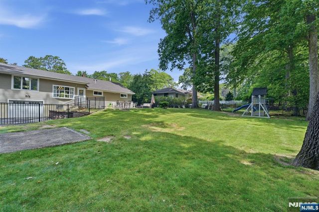 105 Winthrop Road, Hillsdale, NJ 07642