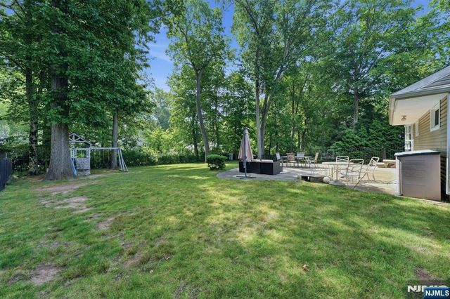 105 Winthrop Road, Hillsdale, NJ 07642