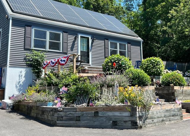 11 Ellisville Drive, Plymouth, MA 02360