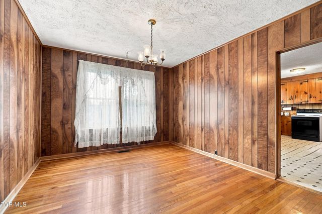 608 Vernon Street, Bristol, VA 24201